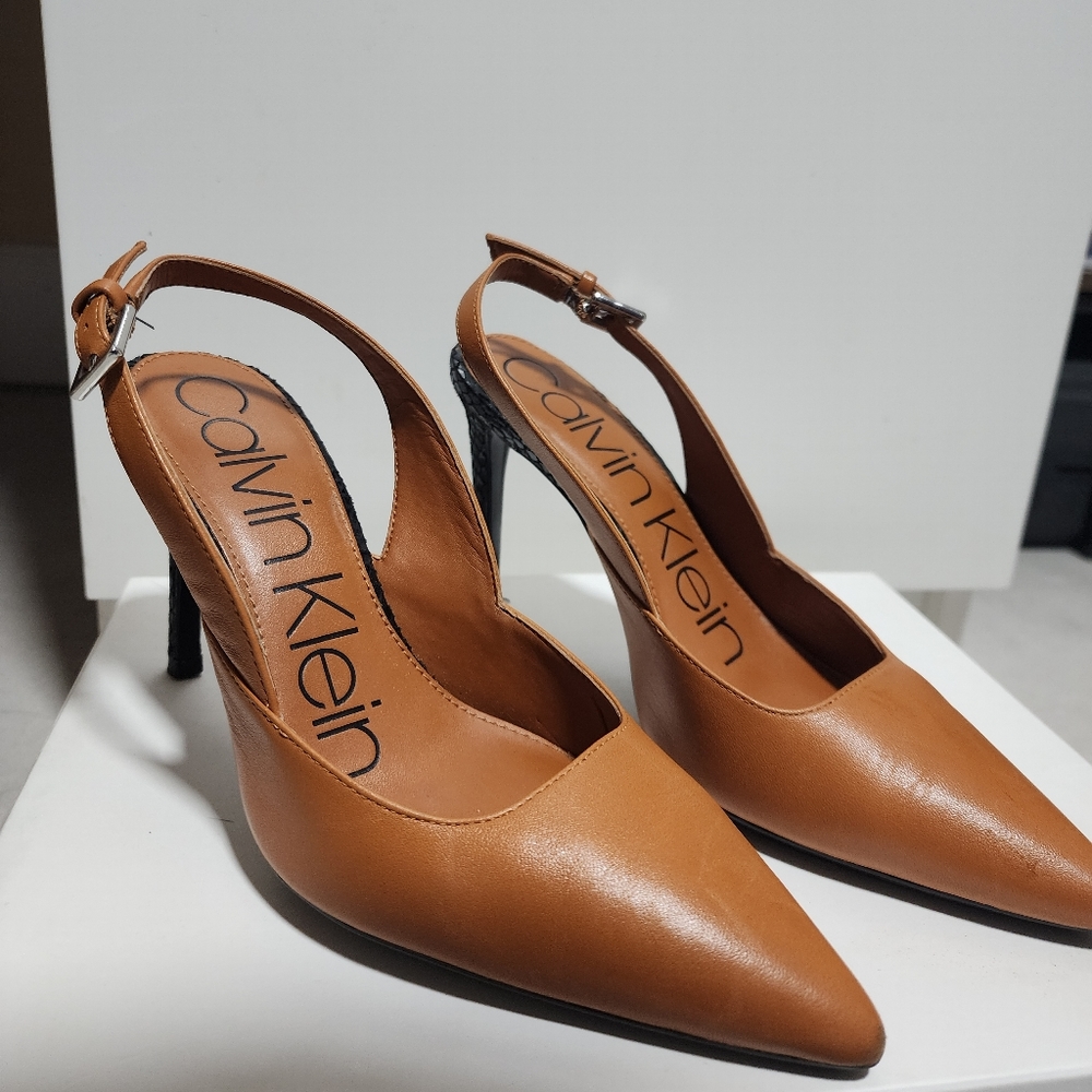 Calvin Klein Rielle Nappa Chris pumps
